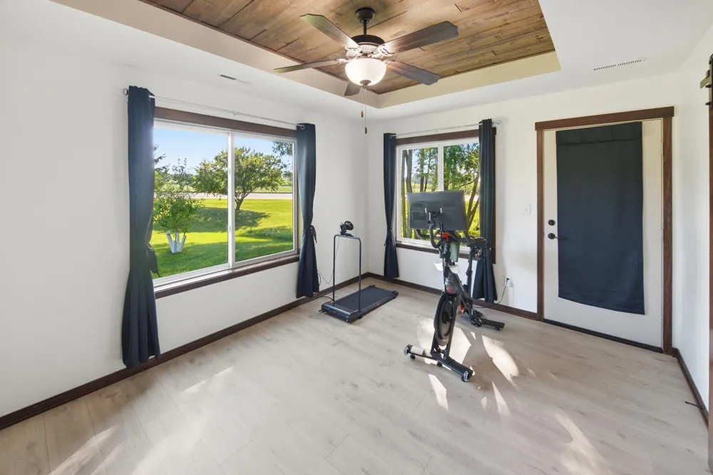 148 Highland Circle Zumbrota, MN 55992