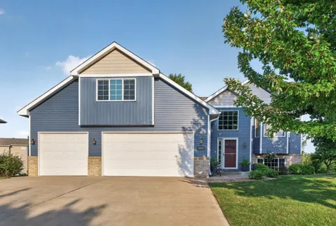 1233 Irvine Drive