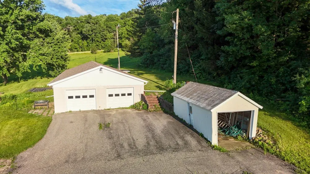 34155 Betcher Trail Goodhue, MN 55027