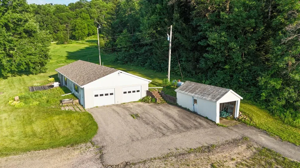 34155 Betcher Trail Goodhue, MN 55027
