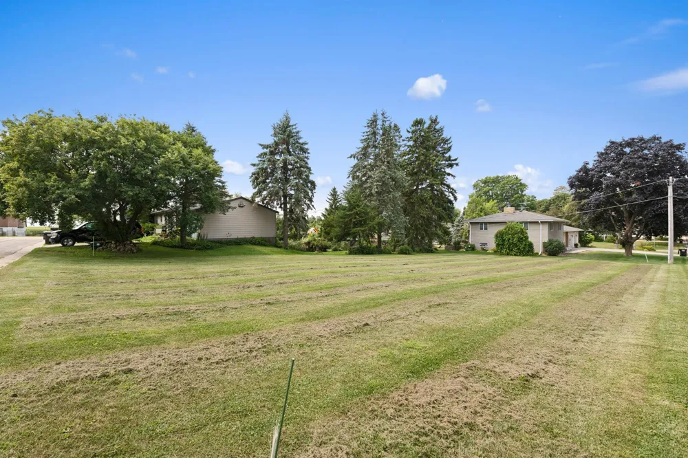 418 Monroe Street E Caledonia, MN 55921