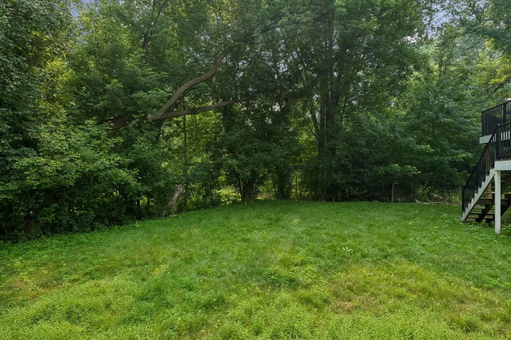 3225 W 54th Edina, MN 55410