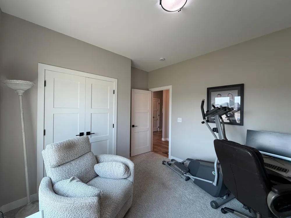 719 Tallgrass Circle Luverne, MN 56156
