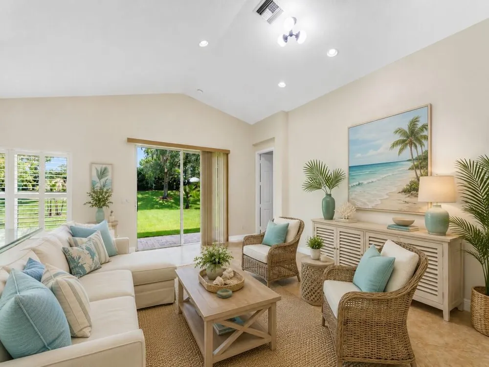 1975 Grey Falcon Circle SW Vero Beach, FL 32962