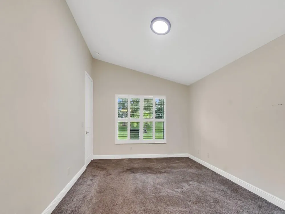 1975 Grey Falcon Circle SW Vero Beach, FL 32962