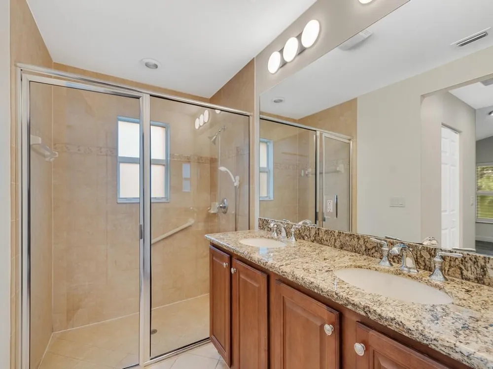 1975 Grey Falcon Circle SW Vero Beach, FL 32962