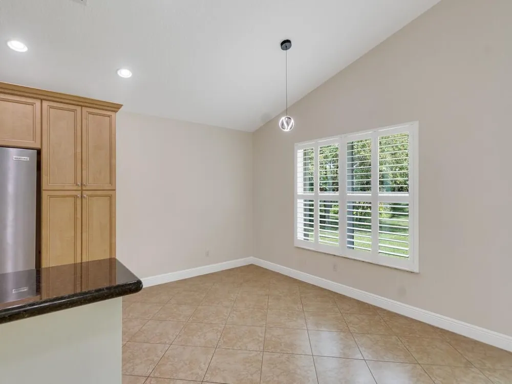 1975 Grey Falcon Circle SW Vero Beach, FL 32962