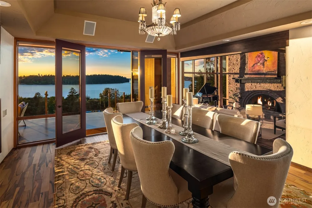 7445 SE 71st Street Mercer Island, WA 98040