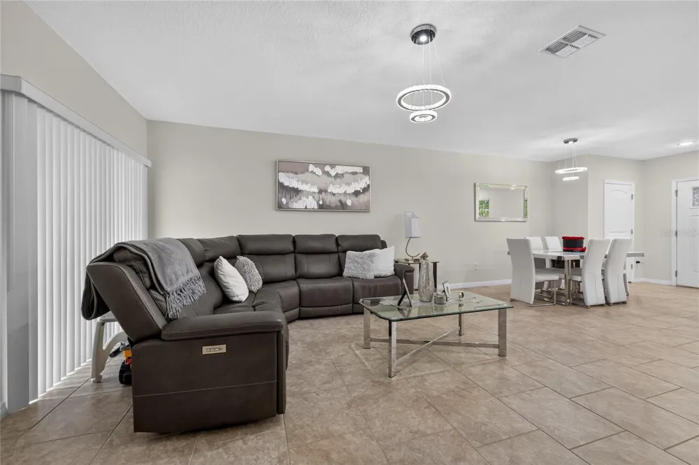 10108 SALT POINT DRIVE Winter Garden, FL 34787