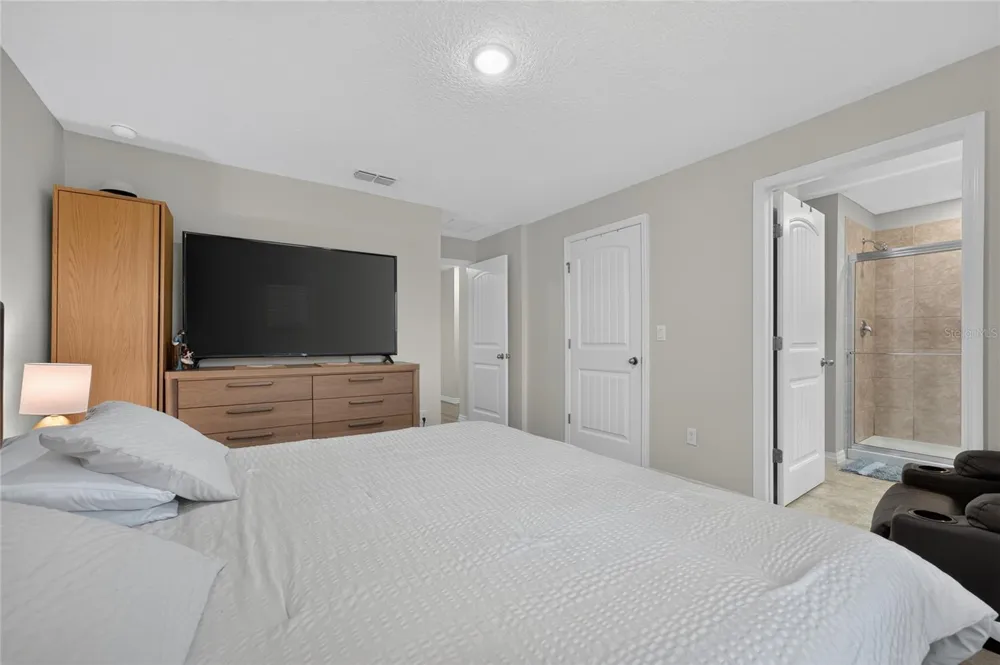 10108 SALT POINT DRIVE Winter Garden, FL 34787