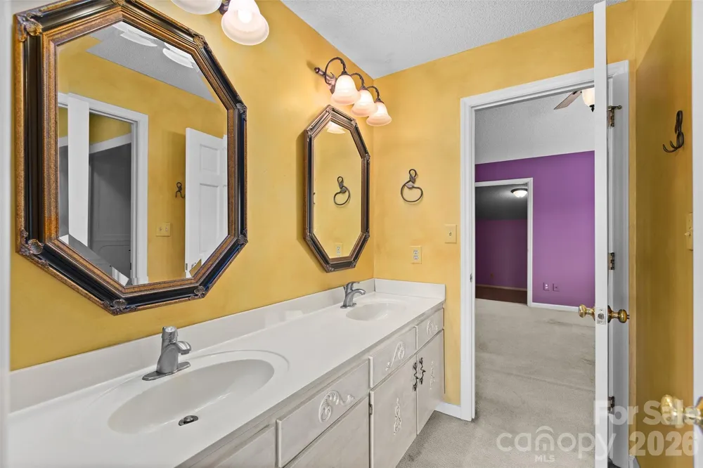 248 Periwinkle Lane Lexington, NC 27292