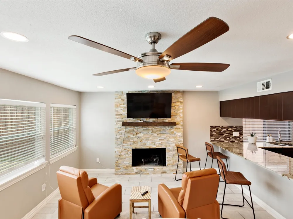 2922 Spring Brook Drive Garland, TX 75044