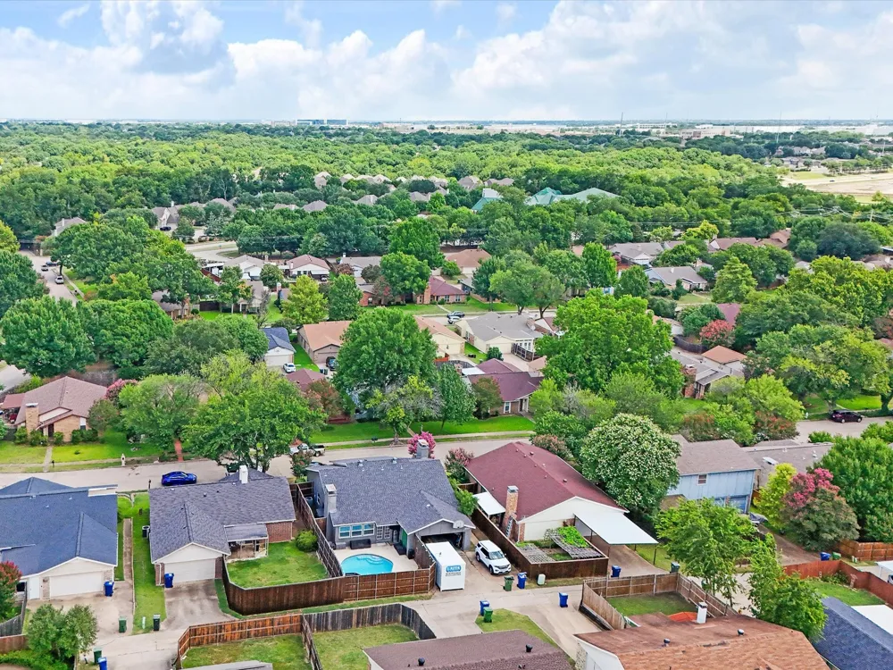 2922 Spring Brook Drive Garland, TX 75044