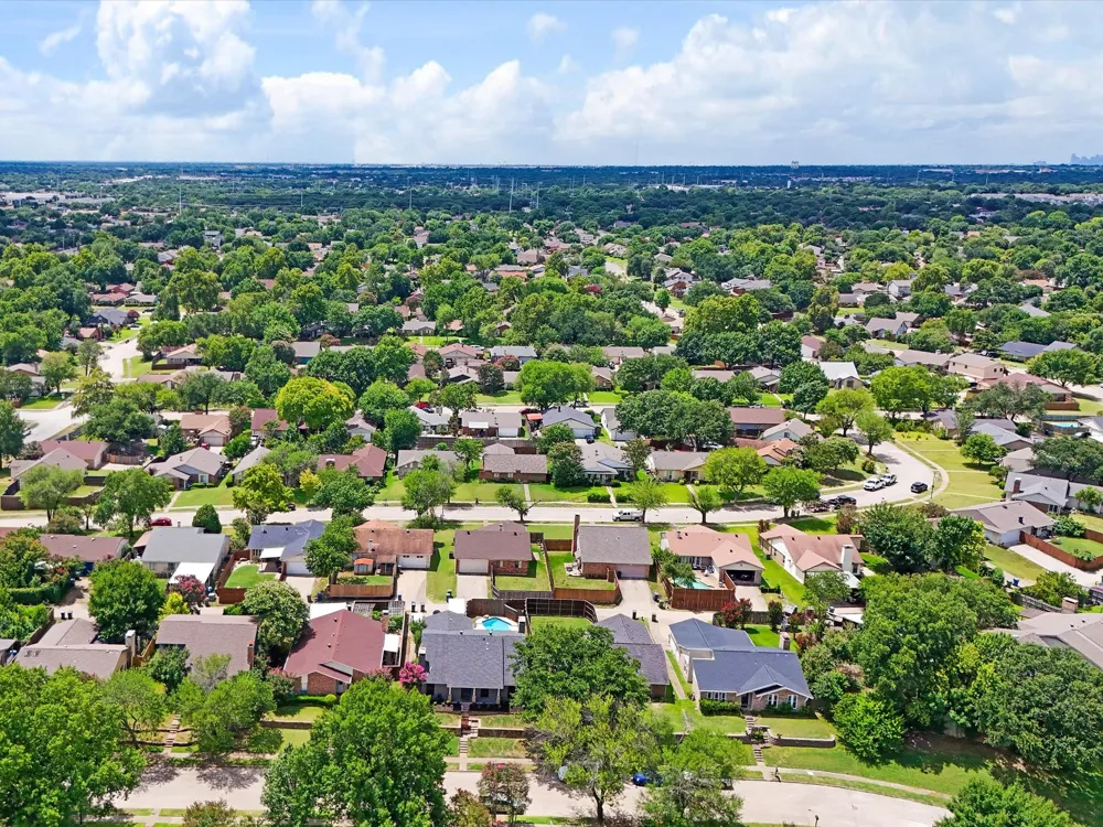 2922 Spring Brook Drive Garland, TX 75044