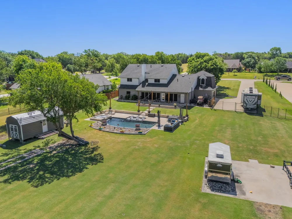 141 Creekview Lane Crandall, TX 75114