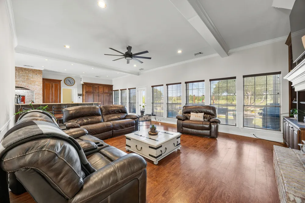 141 Creekview Lane Crandall, TX 75114