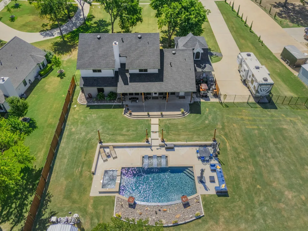 141 Creekview Lane Crandall, TX 75114