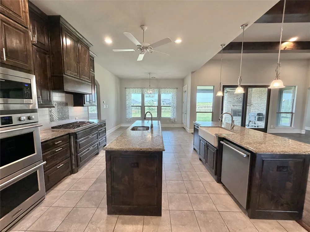 3409 Westhill Circle Northlake, TX 76247