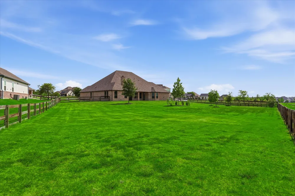 3409 Westhill Circle Northlake, TX 76247