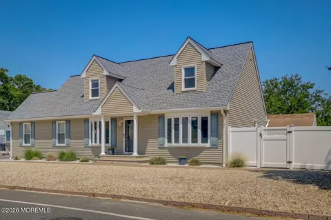 1 Pine Crest Drive