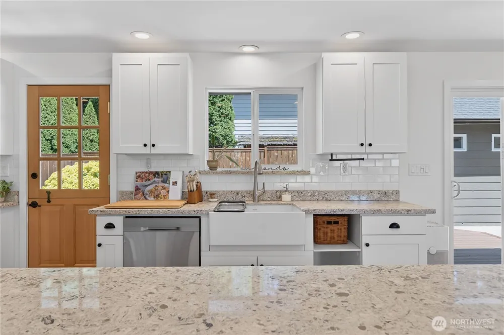 19927 89th Place W Edmonds, WA 98026