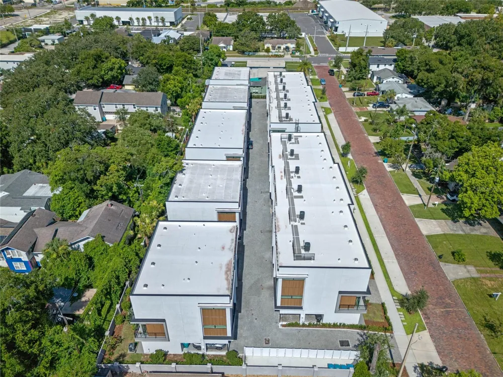 42 W HARDING STREET #C Orlando, FL 32806