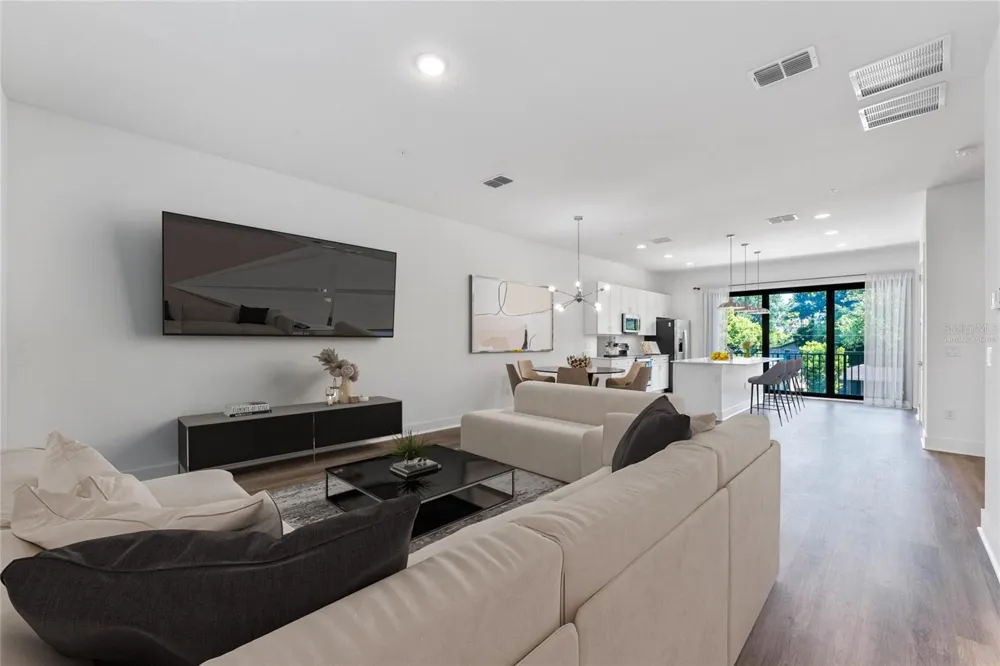 42 W HARDING STREET #C Orlando, FL 32806