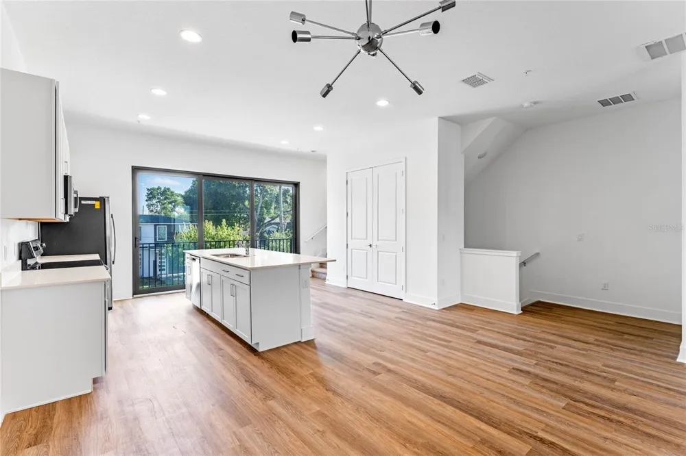 42 W HARDING STREET #C Orlando, FL 32806