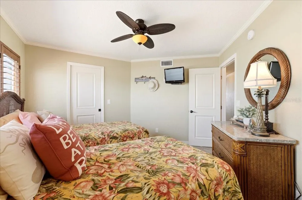 2600 GULF DRIVE #30 Bradenton Beach, FL 34217
