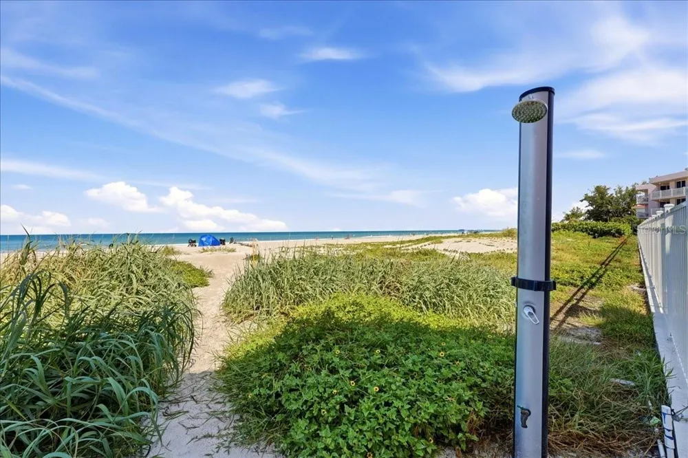 2600 GULF DRIVE #30 Bradenton Beach, FL 34217