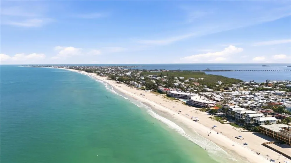 2600 GULF DRIVE #30 Bradenton Beach, FL 34217