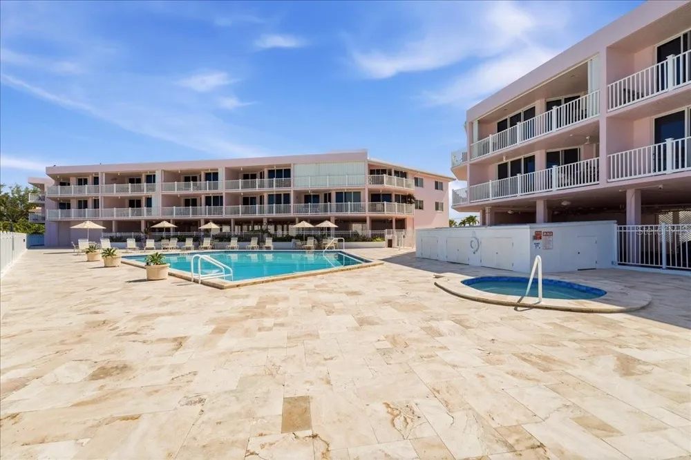 2600 GULF DRIVE #30 Bradenton Beach, FL 34217