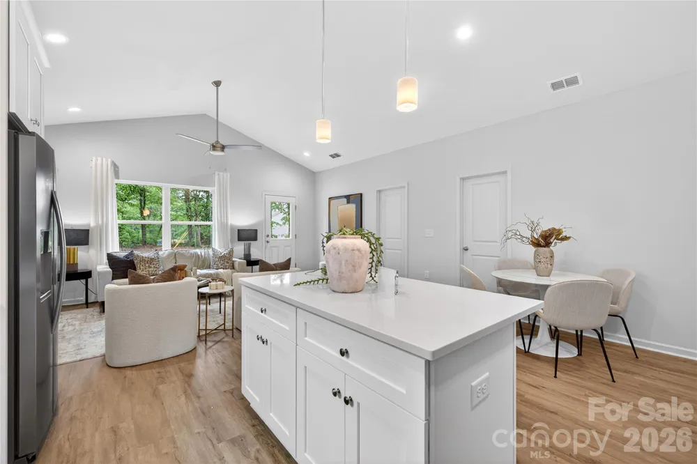 302 Starr Street Dallas, NC 28034