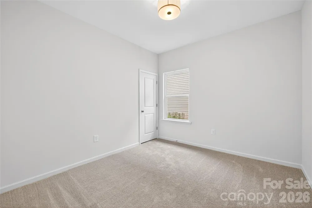 302 Starr Street Dallas, NC 28034