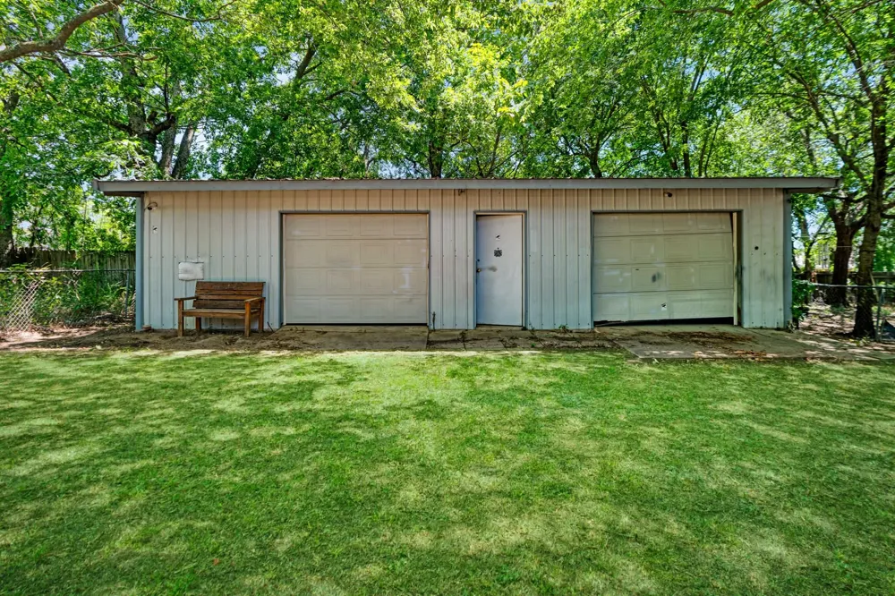 202 4th Street NW Paris, TX 75460