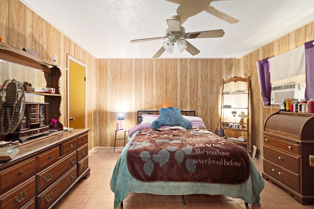 202 4th Street NW Paris, TX 75460