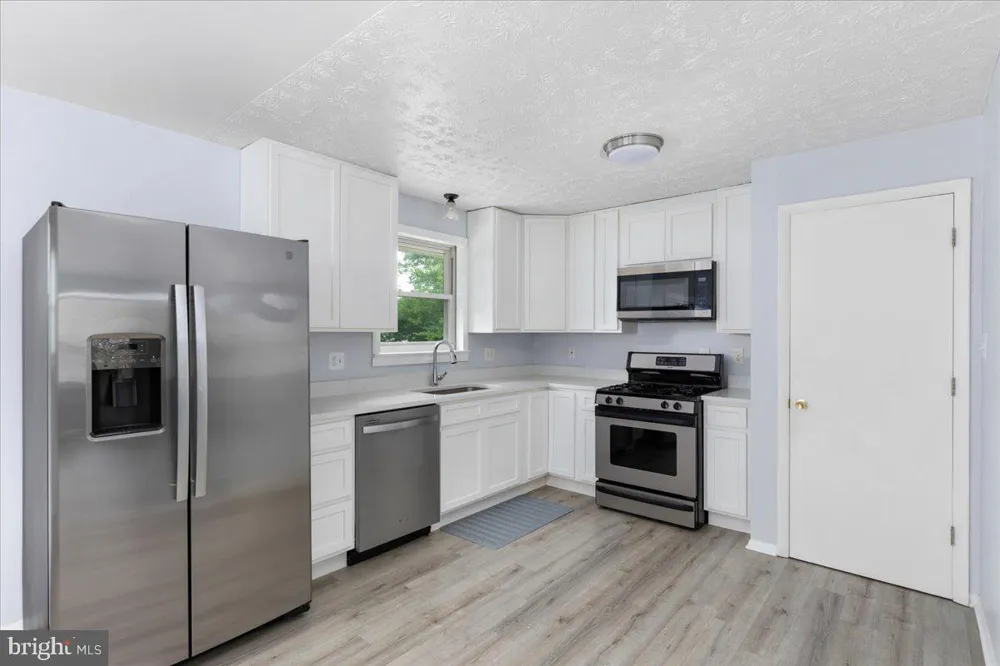 7410 DICKENSON STREET Springfield, VA 22150