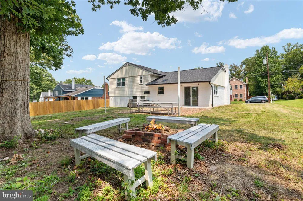 7410 DICKENSON STREET Springfield, VA 22150
