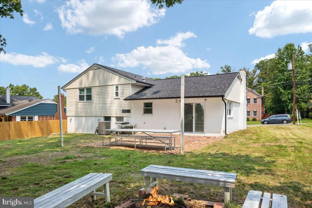 7410 DICKENSON STREET Springfield, VA 22150