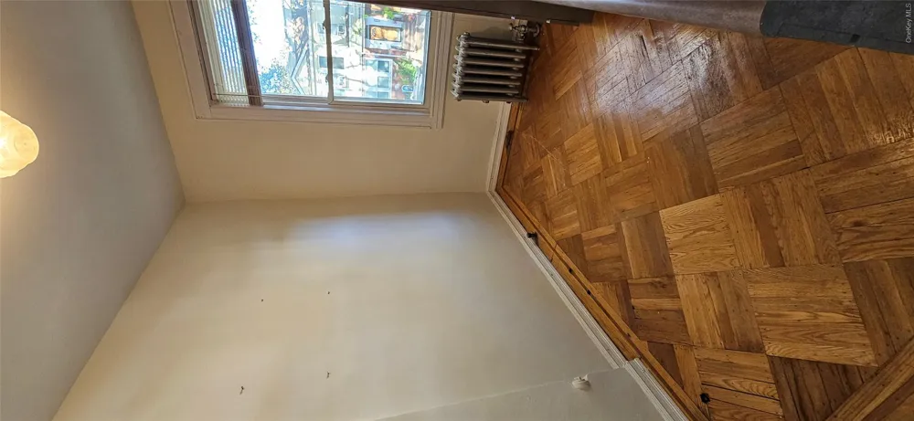 78-54 75th Street Glendale, NY 11385