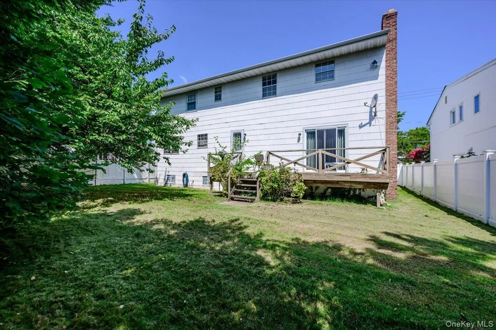 719 Hungry Harbor Road Valley Stream, NY 11581