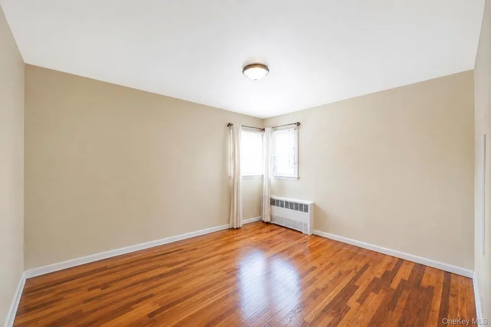 5 Tyler Avenue Hempstead, NY 11550
