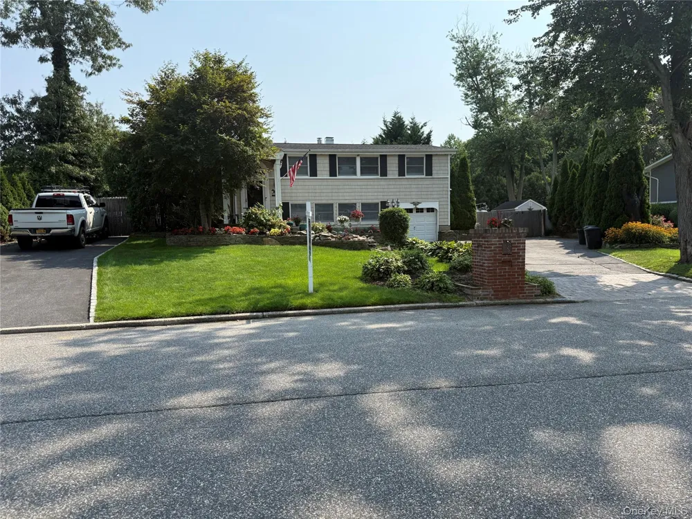 14 Fairway Drive Port Jefferson Station, NY 11776