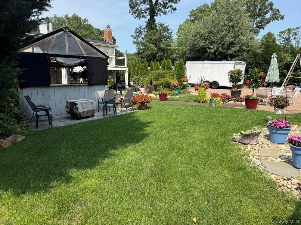 14 Fairway Drive Port Jefferson Station, NY 11776