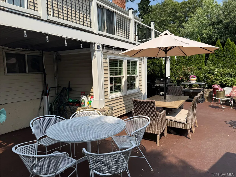 14 Fairway Drive Port Jefferson Station, NY 11776