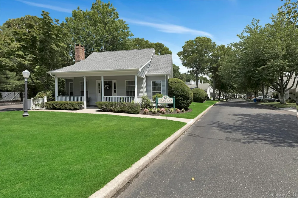42 Oyster Cove Lane Blue Point, NY 11715