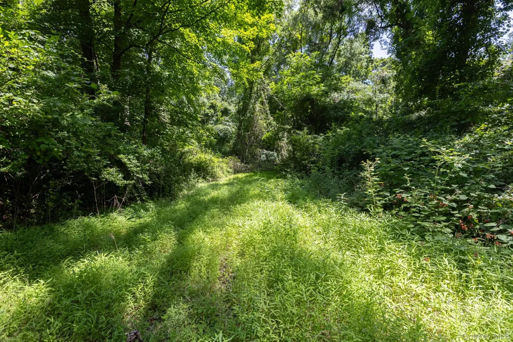 Woodin Lane Pawling, NY 12564