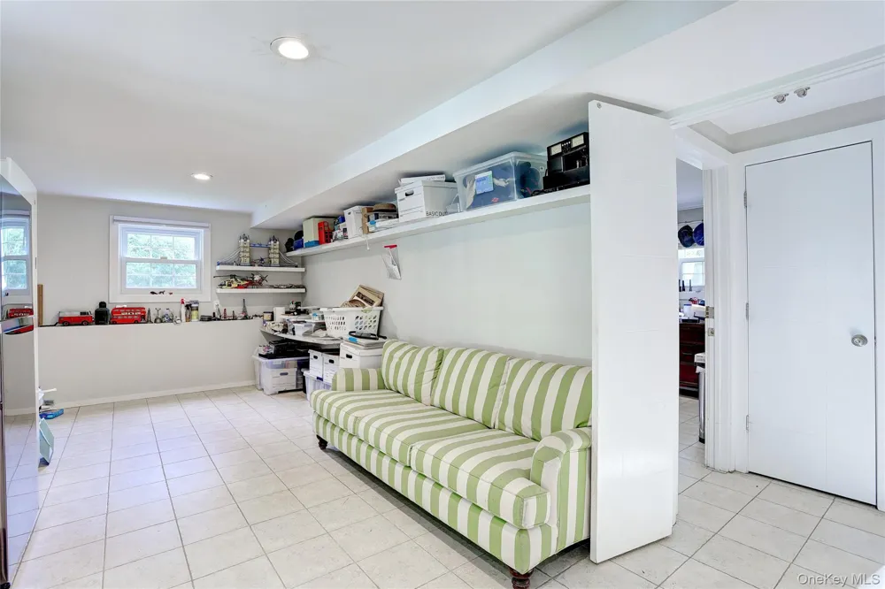 561 Babbling Brook Lane Valley Cottage, NY 10989