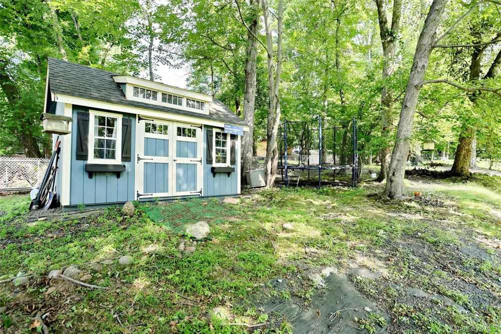 561 Babbling Brook Lane Valley Cottage, NY 10989