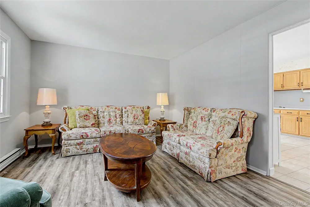38 Seely Street Walden, NY 12586